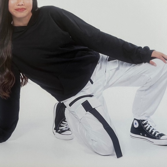 WEISSMAN 2 Pc. Hip Hop Dance Costume EUC - Picture 1 of 9